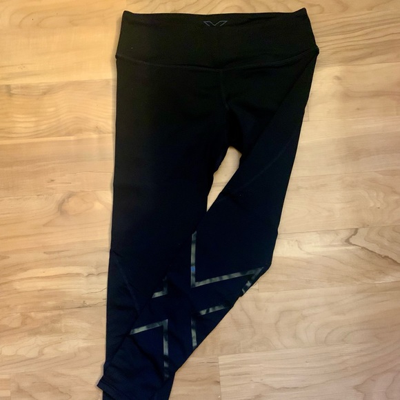 Compression Tights: 2XU - Picture 5 of 14